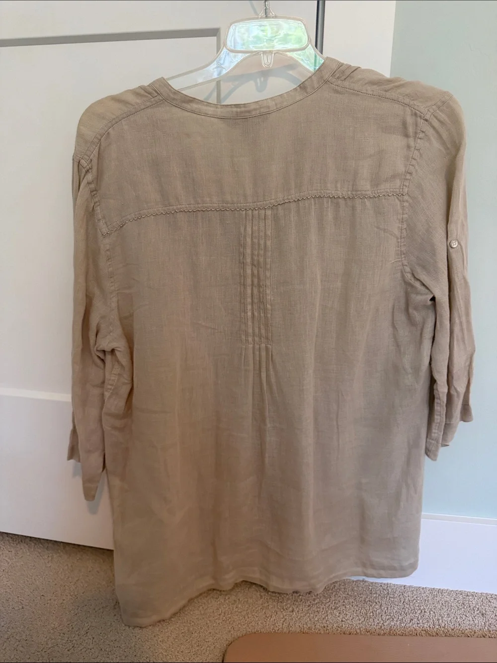 3 Tommy Bahama Linen Button Down Blouses with Ruffle Detail Aqua Coral and Tan - Picture 4 of 15